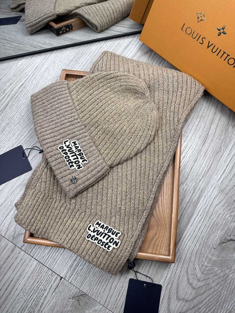 Louis Vuitton Caps Scarfs